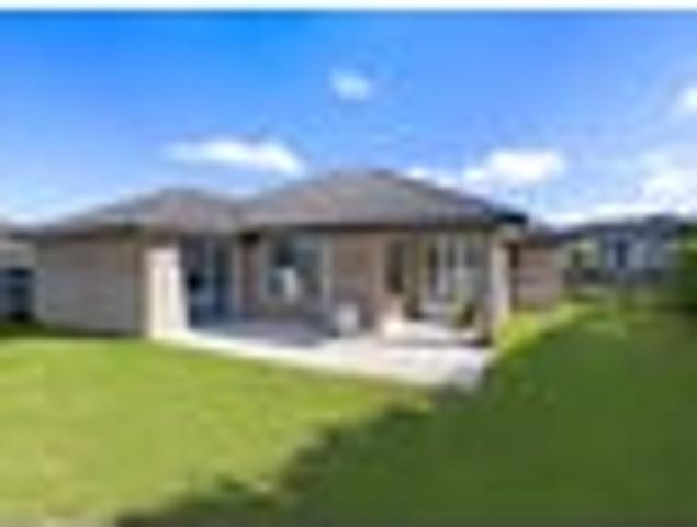 Family Living in a Convenient Rototuna Location