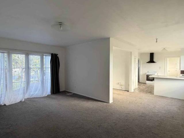 Family Living in Papakura