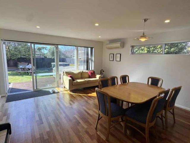 Family Living in Sought After Burnside School Zone