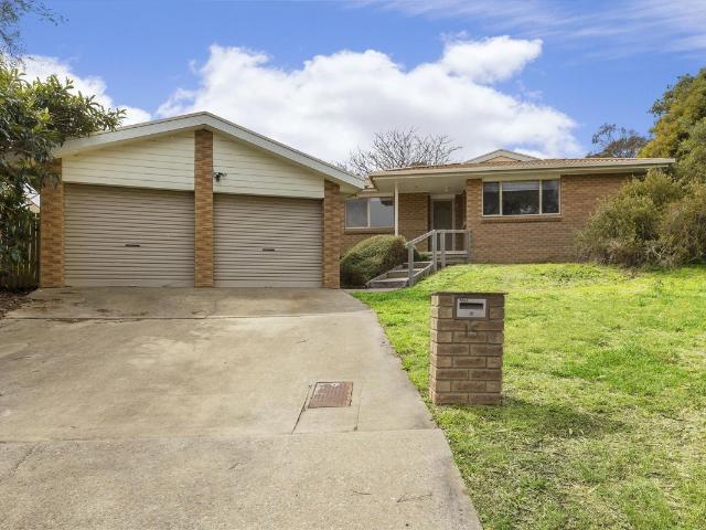 Family Living In the Heart of Ngunnawal!