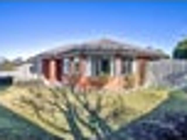 192m of Family living in the heart of Rolleston
