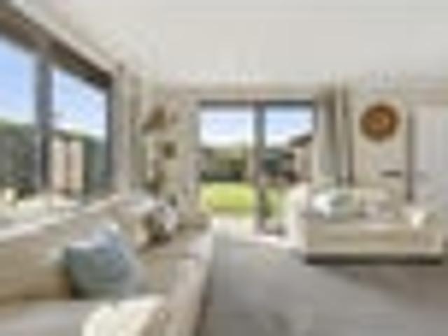 Family space, coastal living