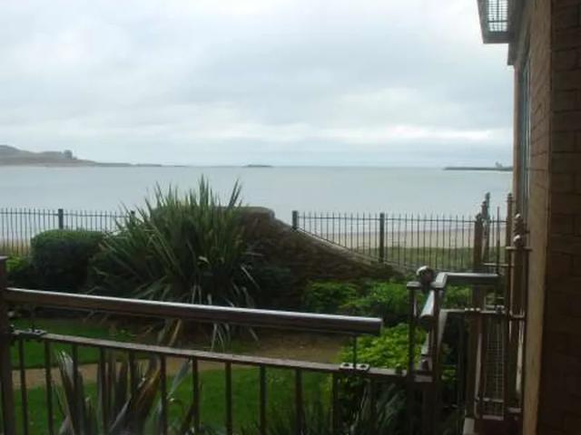 Fantastic 2 Bed Apartment with Balconies in Howth, Dublin