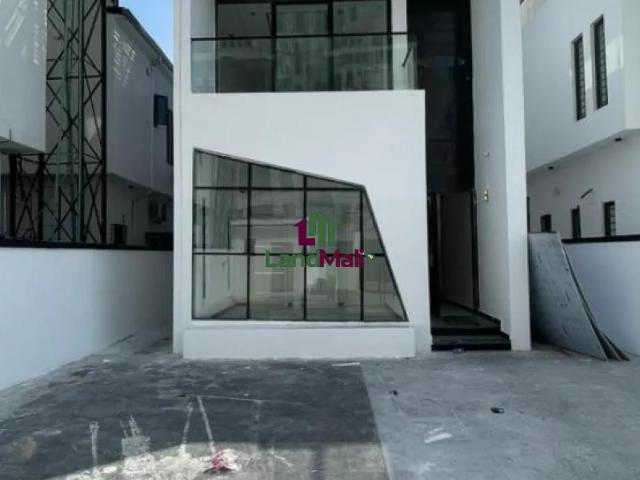 Fantastic 5 Bedroom Fully Detached Duplex With BQ and Pool at Ikate, Lekki