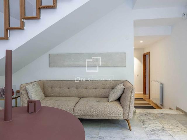 Fantastic 5 bedroom house for rent in Santa Bárbara, Valencia