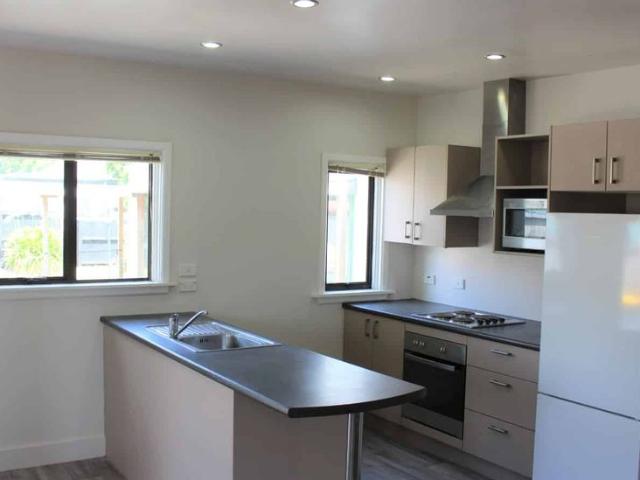 Fantastic 6 Bedroom Student Rental