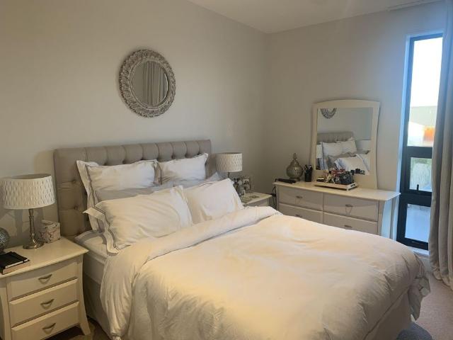 Fantastic Modern 2 brm Townhouse
