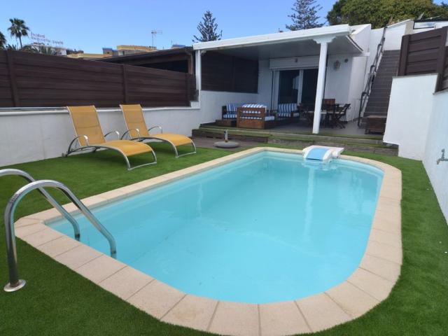 Fantastic Private Bungalow at the Seafront