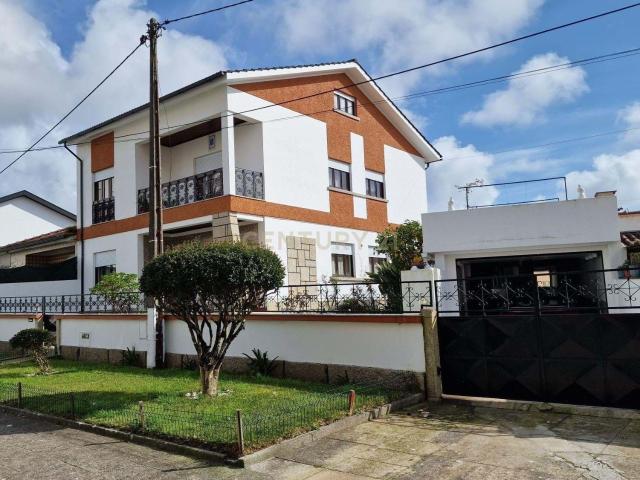 Fantástica moradia com 4 quartos, Meadela, Viana do Castelo