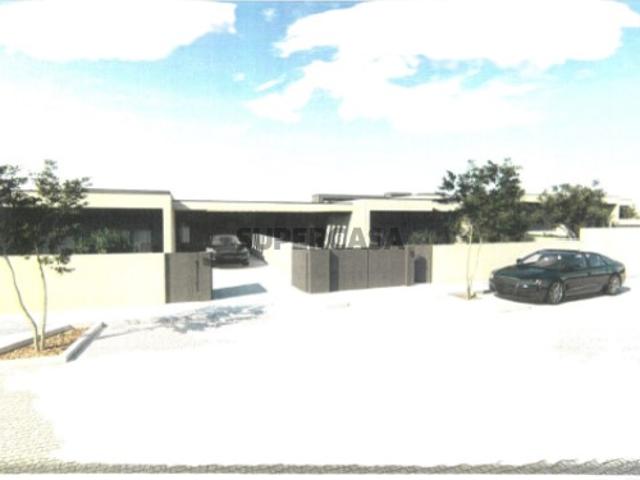Fantástica Moradia em Zona Residencial