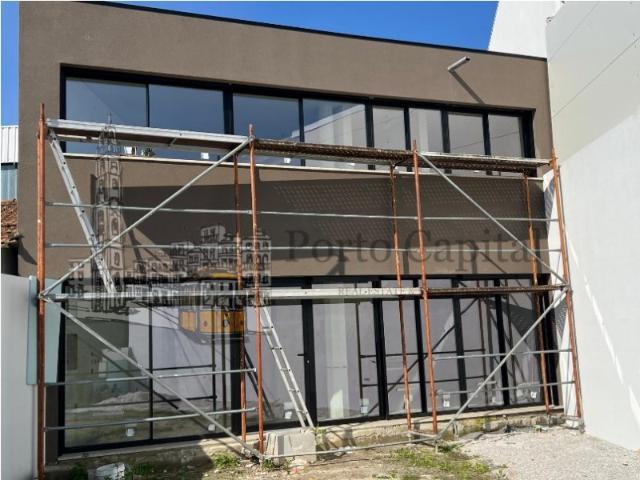 FANTASTICA MORADIA T2 JUNTO AO HOSPITAL DE SÃO JOÃO