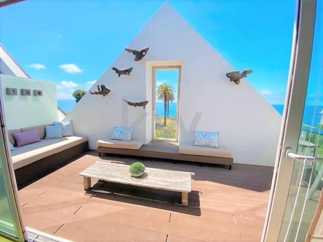 Moradia T4 Exclusiva com vista mar no Estoril – Elegância, Conforto e Localização Premium