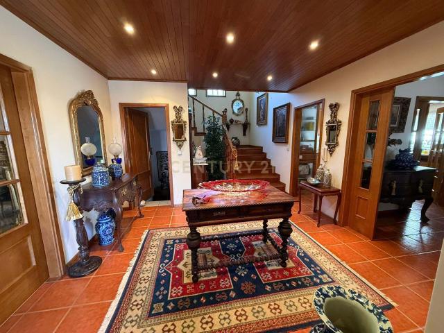 Fantástica Moradia T5 no Vale Churido, Bragança