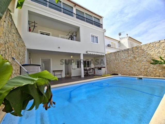 Fantástica Moradia T7, com piscina aquecida, garagem e muito espaço extra