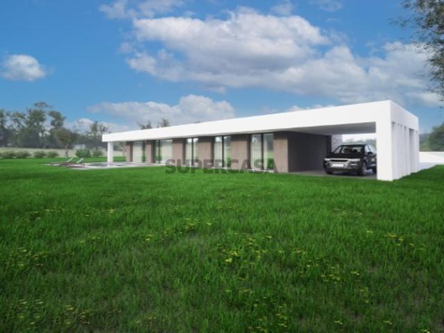 Fantástica Moradia Térrea c/piscina na Junqueira Alcobaça