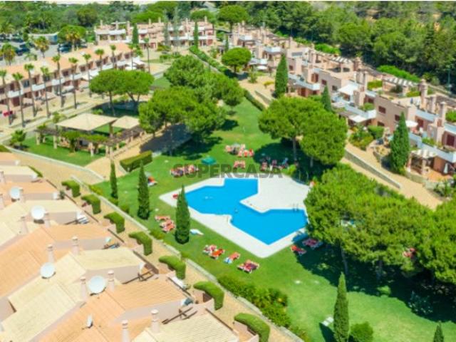 Fantástica moradia V3+1 Sunset Villas