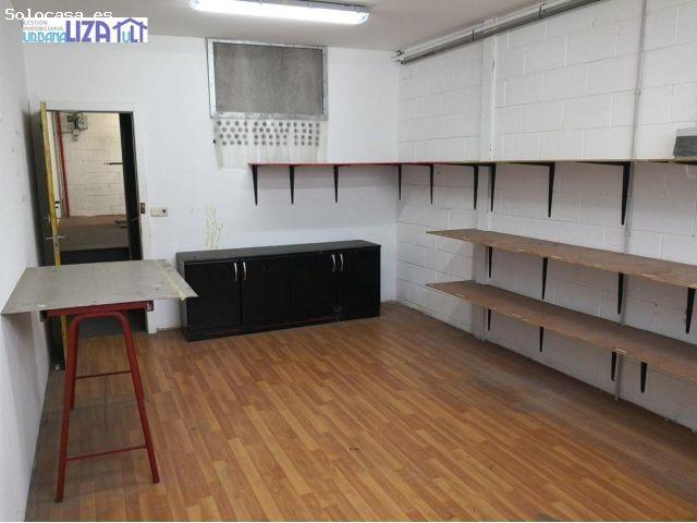 FANTASTICA NAVE INDUSTRIAL