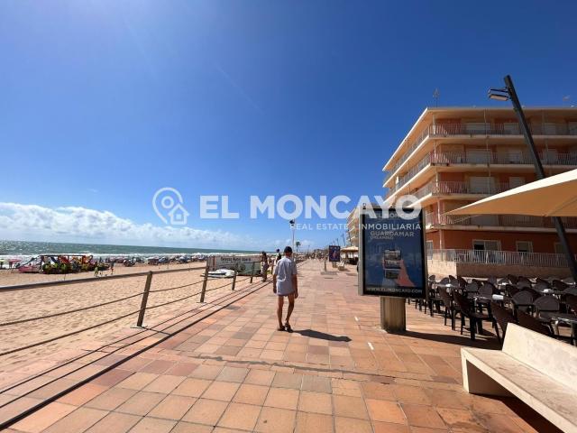 Fantástica casa de pueblo para reformar en el centro de Guardamar del Segura, Alicante, Costa Blanca