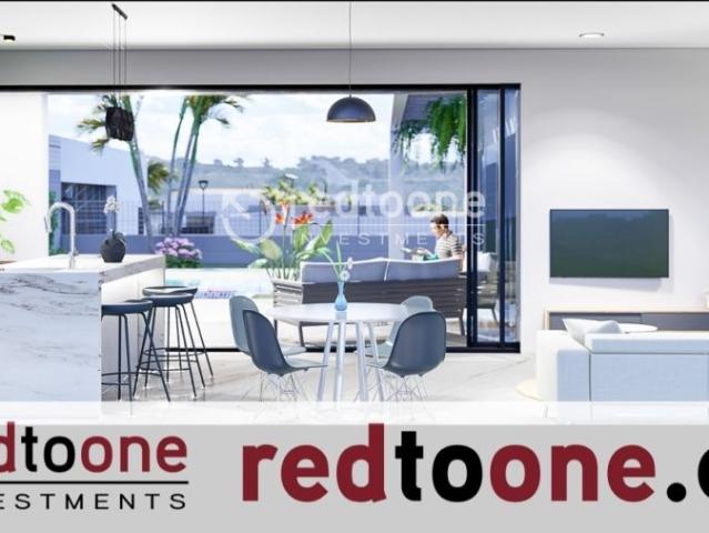 Fantástica villa con piscina privada en complejo residencial