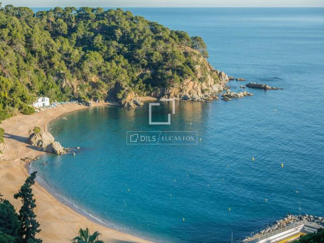 Fantástica villa de diseño contemporáneo en venta a solo 50. 338m² Lloret de Mar