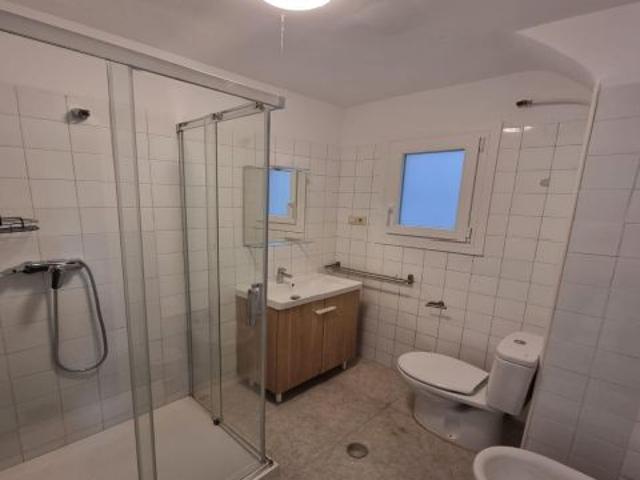 !FANTÁSTICA VIVIENDA DE ALQUILER EN PAJARITOS ! Zona Caleta