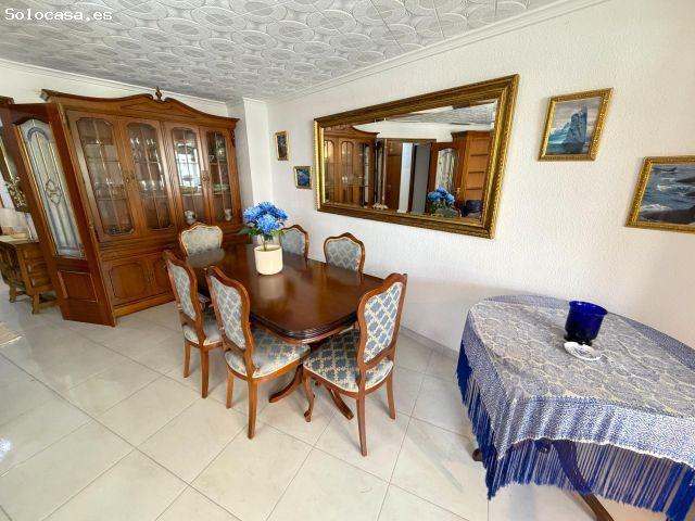 Fantástica vivienda en alquiler de tres domirtorios en Alicante