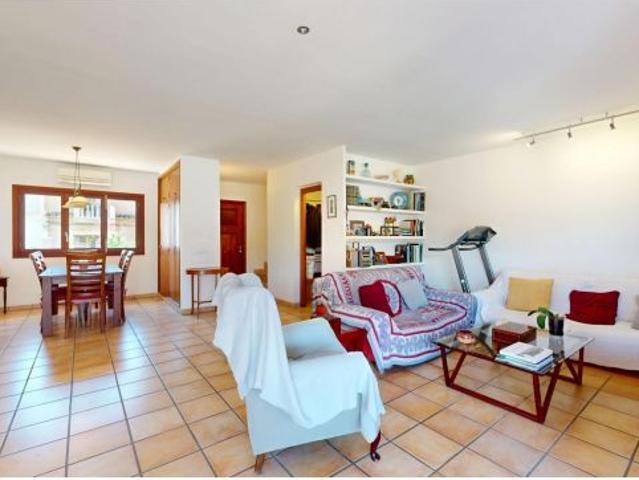 Fantástica vivienda unifamiliar reformada, con piscina, terrazas y vistas panorámicas en La Vileta