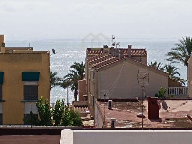 Fantastico atico en Torre de la Horadada con una gran terraza