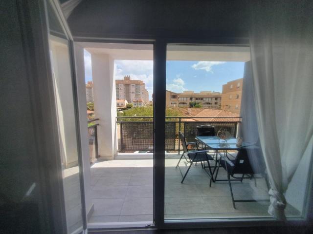 Fantastico apartamento a 150 metros del paseo marítimo y playa en el Rincon de la Victoria