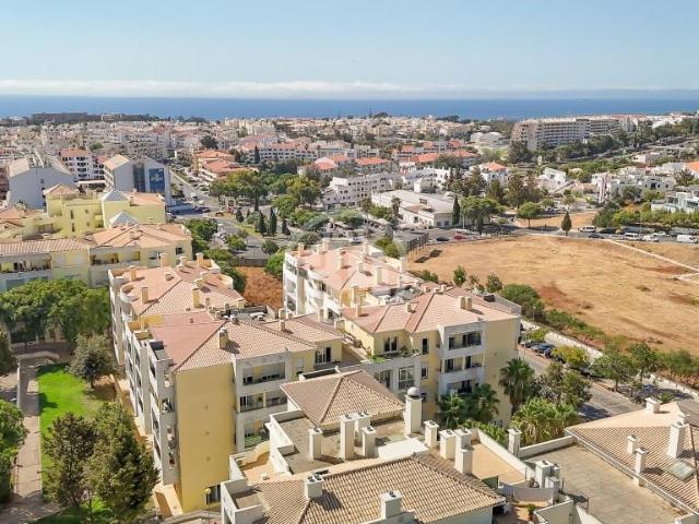 Fantástico apartamento com 3 quartos tipo Penthouse com vist. 110m² Ferreiras
