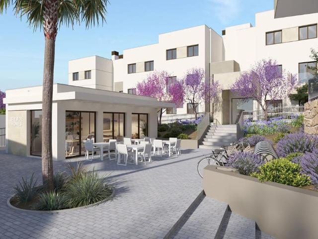 Fantástico Apartamento Con Excelente Ubicación! Esta fantást. 101m² Estepona