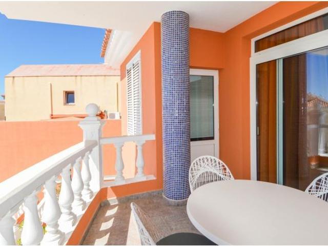 Fantástico apartamento de 2 dormitorios con vistas al mar en Arguineguin