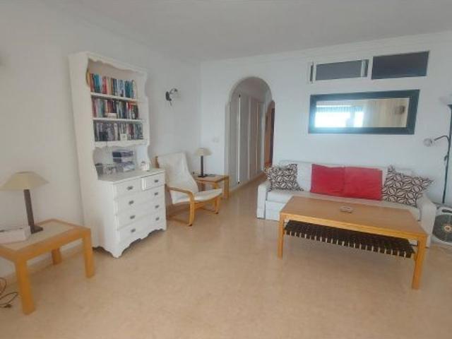 FANTÁSTICO APARTAMENTO DE 2 DORMITORIOS EN PRIMERA LÍNEA DE PLAYA CON GRAN TERRAZA Y VISTAS AL MAR M