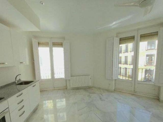 Fantástico apartamento en calle alfonso