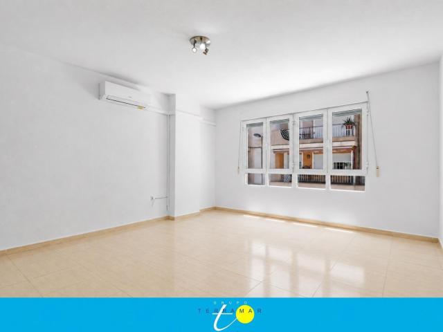 FANTASTICO APARTAMENTO EN EL CENTRO URBANO Y A UNOS PASOS DEL NUEVO PUERTO