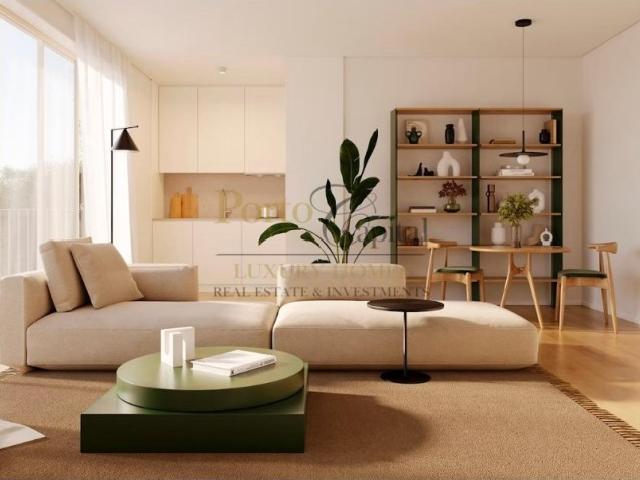 FANTASTICO APARTAMENTO T0 DUPLEX, COM TERRAÇO, JUNTO Á PRAIA, EM LEÇA DA PALMEIRA
