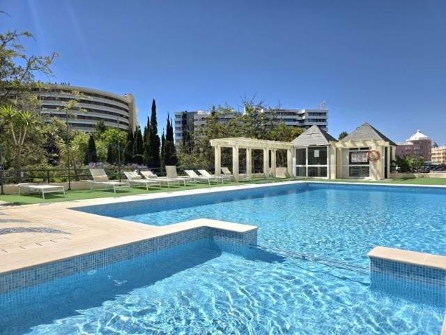 Fantástico Apartamento T1+1 com Terraço na Marina de Vilamoura, Loulé, Vilamoura