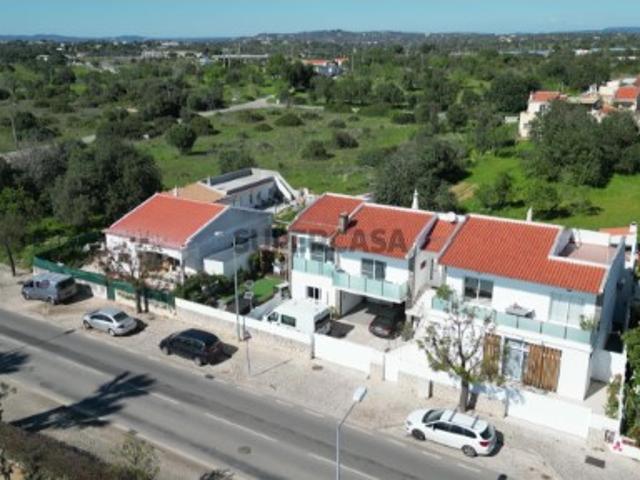 Fantástico apartamento T1+1 em Ferreiras