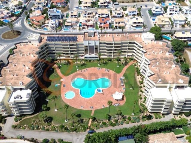 Fantástico Apartamento T1 para venda com vista mar e a pé da. 68m² Guia