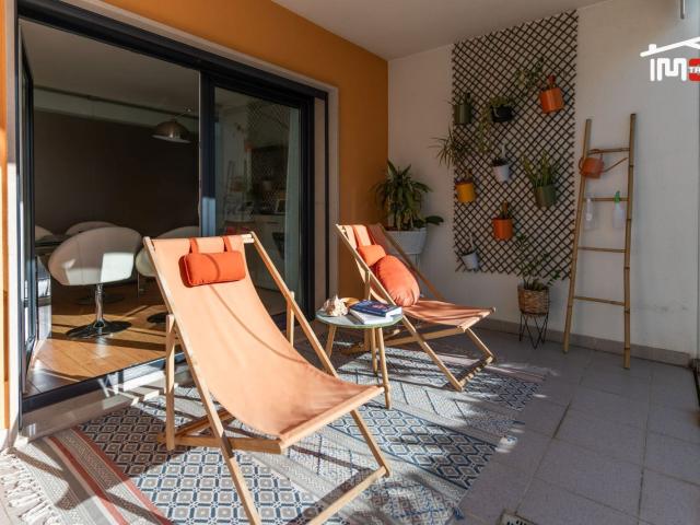 Fantástico Apartamento T2+1 Com 2 Terraços, Parqueamento e Arrecadação