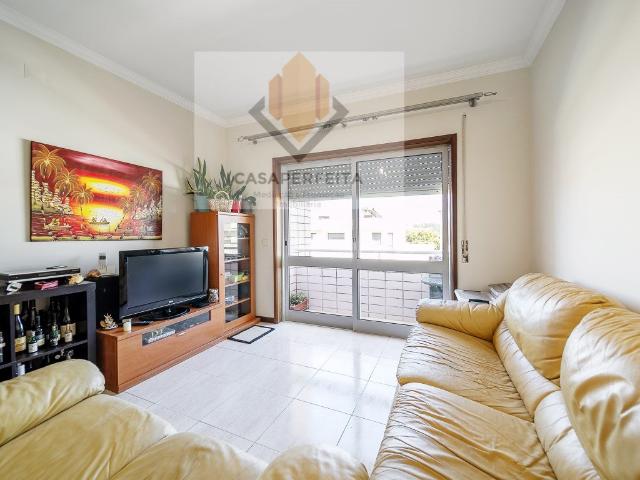 Fantástico Apartamento T2 Duplex com Varanda e 2 Lugares de. 85m² Canidelo