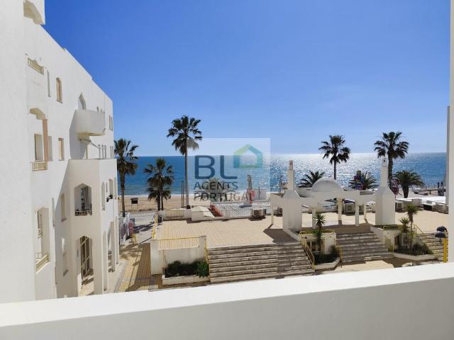 Fantástico apartamento T2, frente ao mar de Quarteira, com. 72m² Quarteira
