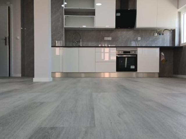 Fantástico Apartamento T2 totalmente remodelado em Corroios