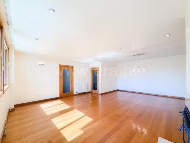 Fantástico apartamento T3 Mafamude 142m² Mafamude