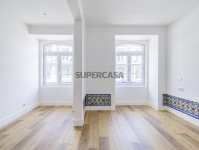 Fantástico Apartamento T3 Na Baixa Pombalina com Licença AL Ativa Na Rua dos Fanqueiros, Lisboa