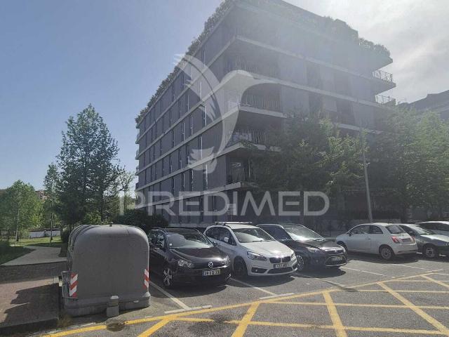 Fantástico apartamento T3 Acrescentar, em Real