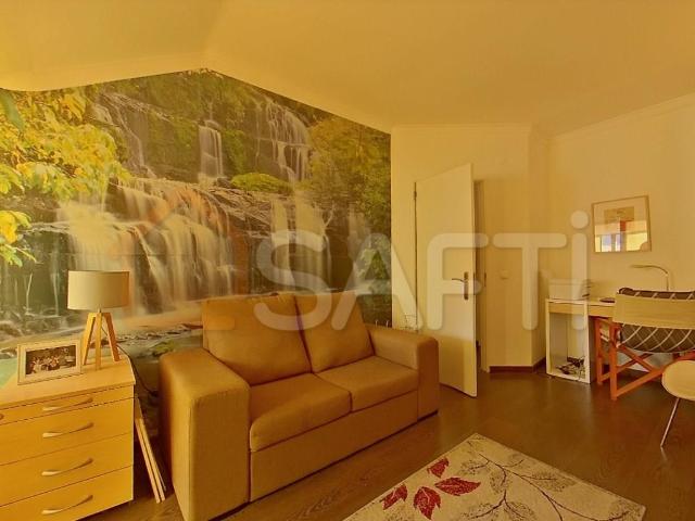 Fantástico Apartamento T3 em Monte Abraão, Sintra 103m² Massamá e Monte Abraão