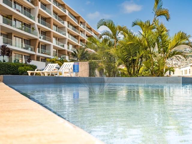 Fantástico apartamento T3 localizado em condomínio fechado c. 164m² São Martinho