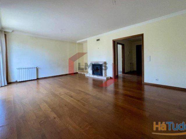 Fantástico apartamento T3 Rua dos Miosótis Paranhos | 26084092213