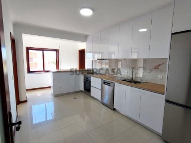 Fantástico Apartamento T3 Rua Padre Matos